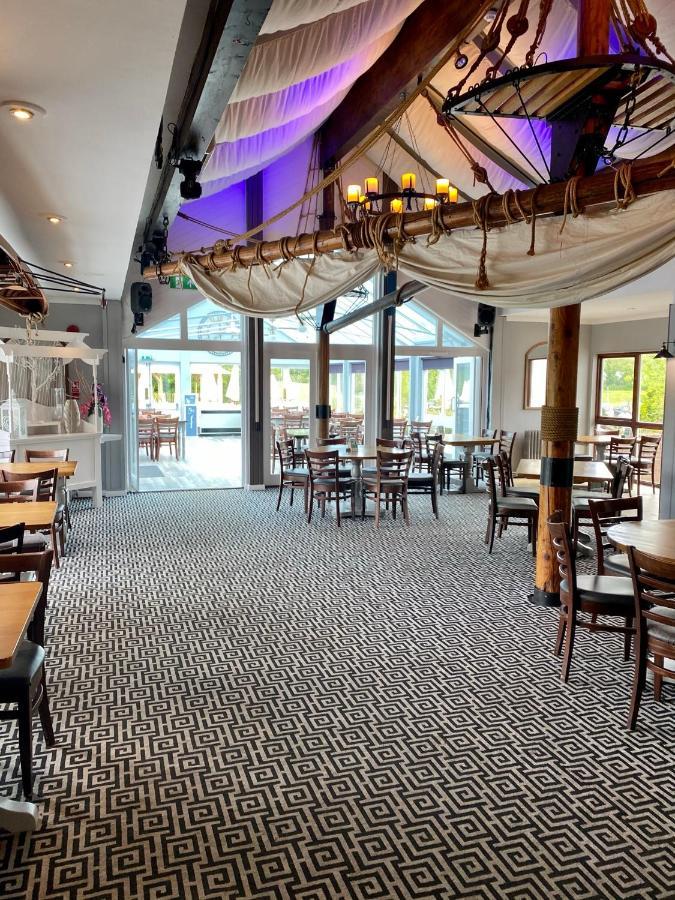 The Riverside Inn Saltford Экстерьер фото